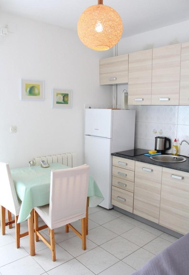 Apartment Bajuti Primošten Екстериор снимка