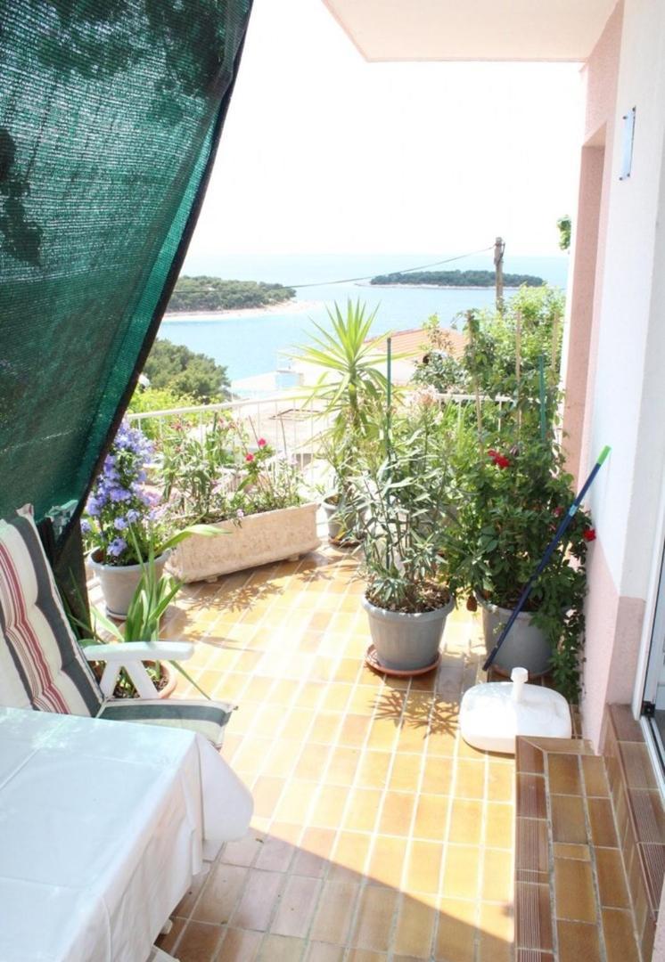 Apartment Bajuti Primošten Екстериор снимка