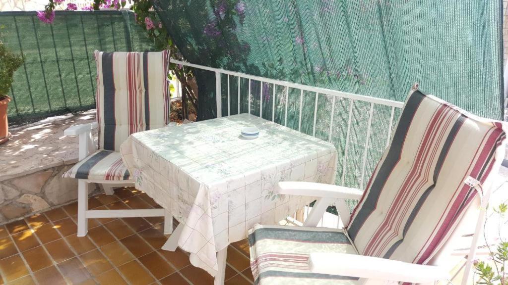 Apartment Bajuti Primošten Екстериор снимка